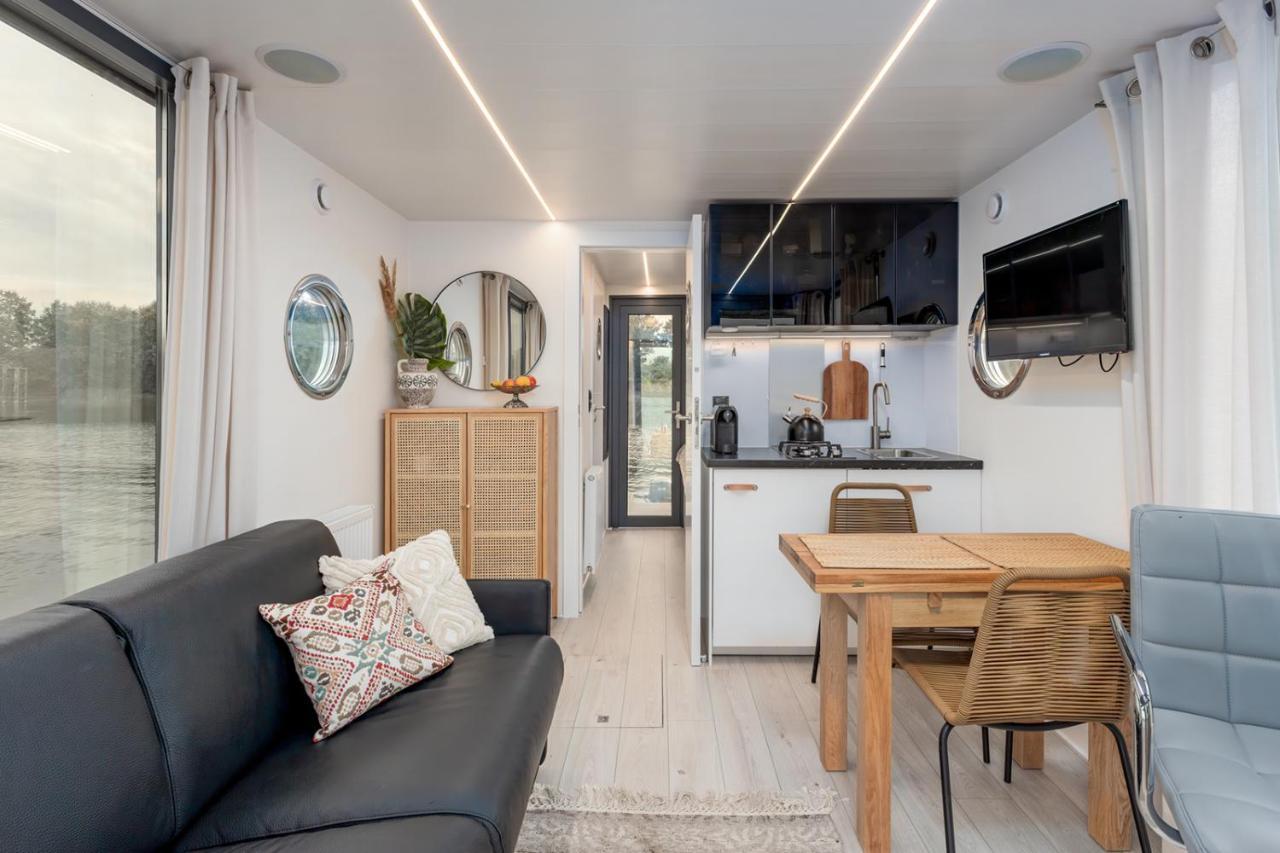 Lemuria Houseboat - Plywajacy Domek Na Wodzie Wrocław Buitenkant foto