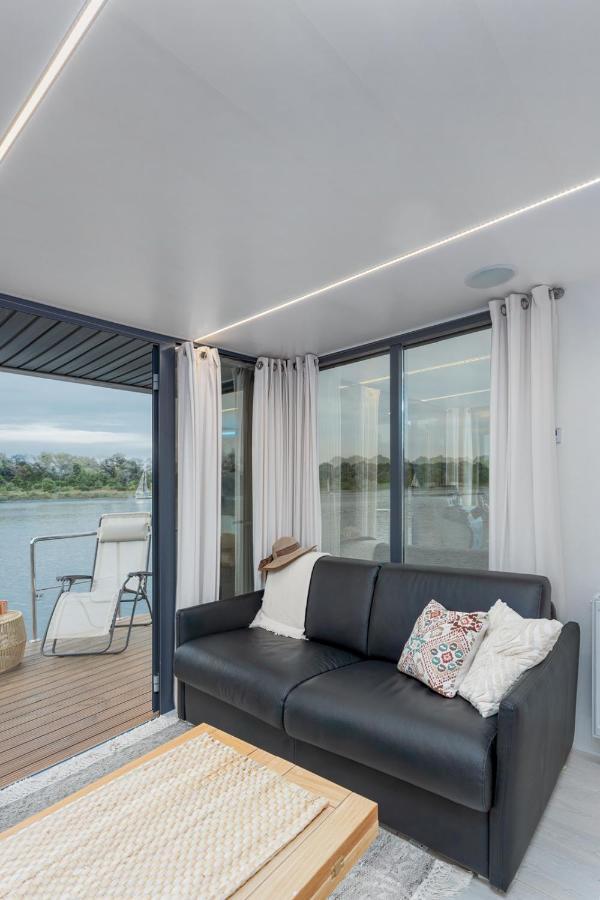 Lemuria Houseboat - Plywajacy Domek Na Wodzie Wrocław Buitenkant foto